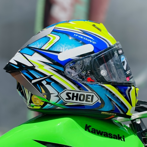 CAPACETE SHOEI X-SPR PRO DAIJIRO TC-3 – Amarelo e Azul - Image 3