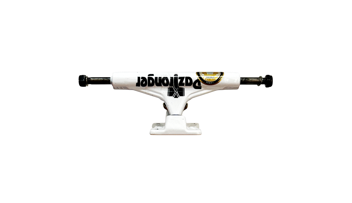Truck STRONGER Branco – 139mm