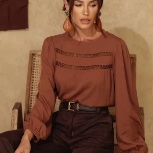 Blusa Viscolinho Manga Longa Renda