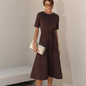 Vestido de Suede com Faixa