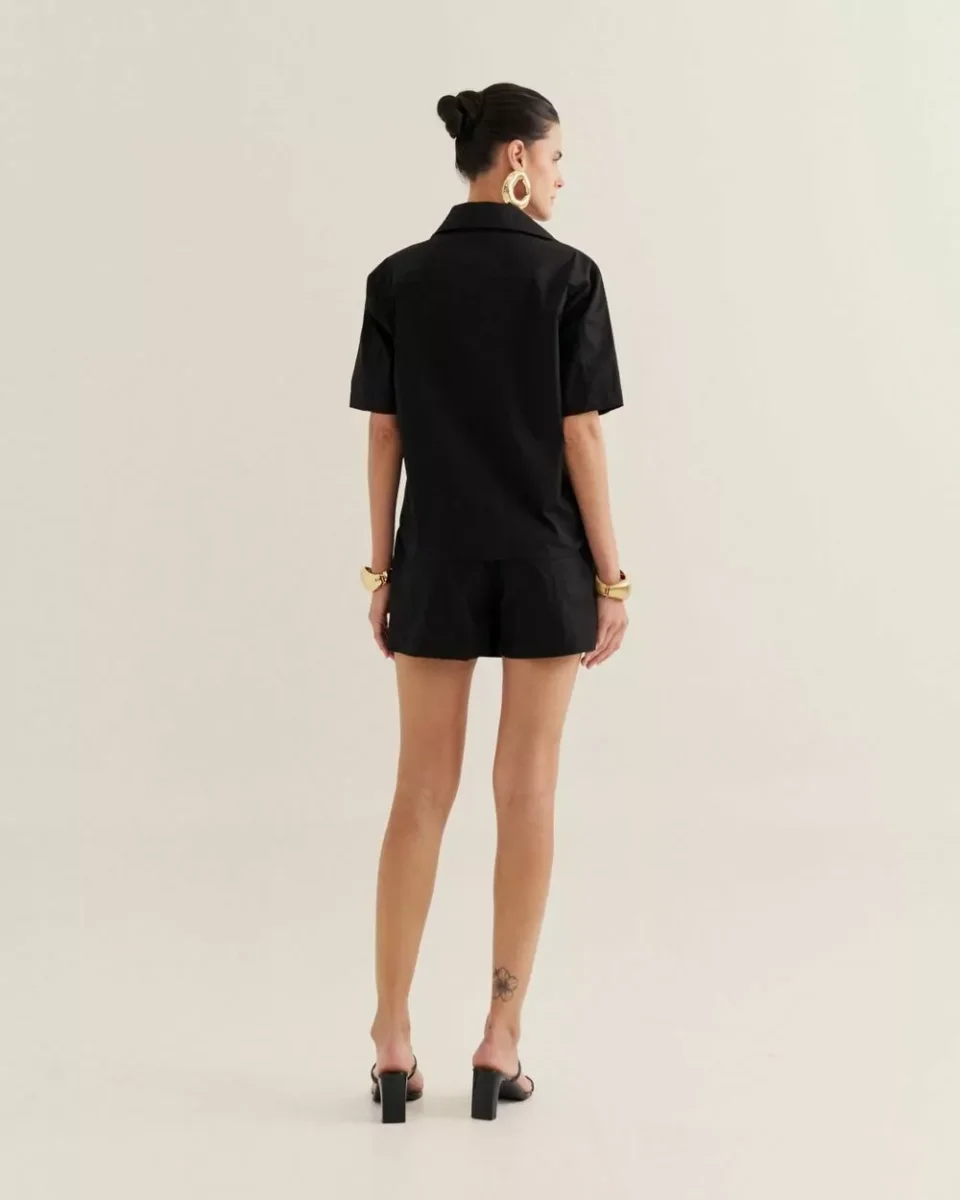 Shorts Saia com Detalhe Fita DL - Image 3