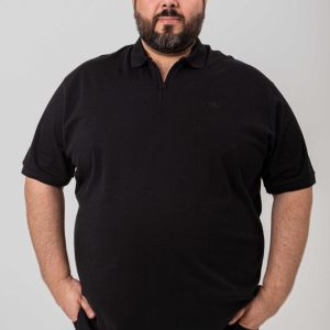 Polo Basica Preta Manga Curta Ziper Plus Size 002579